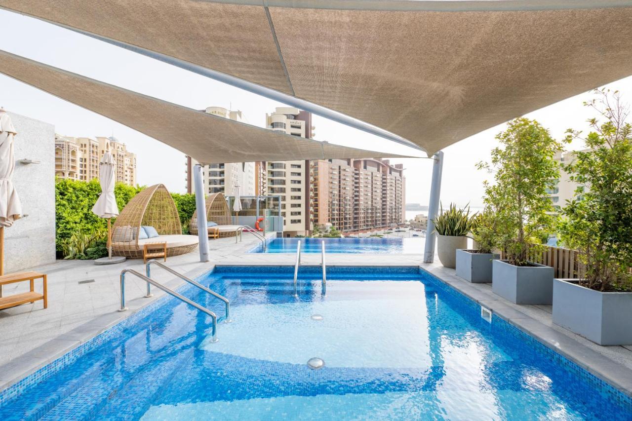 Ultra Luxury Palm Tower With Shared Hotel Facilities Dubai Exterior photo