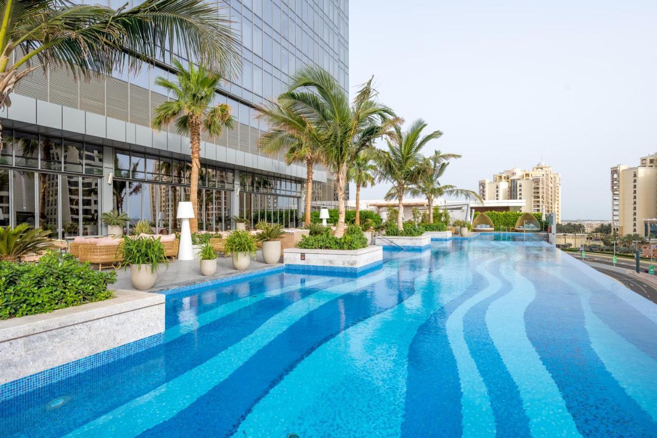 Ultra Luxury Palm Tower With Shared Hotel Facilities Dubai Exterior photo